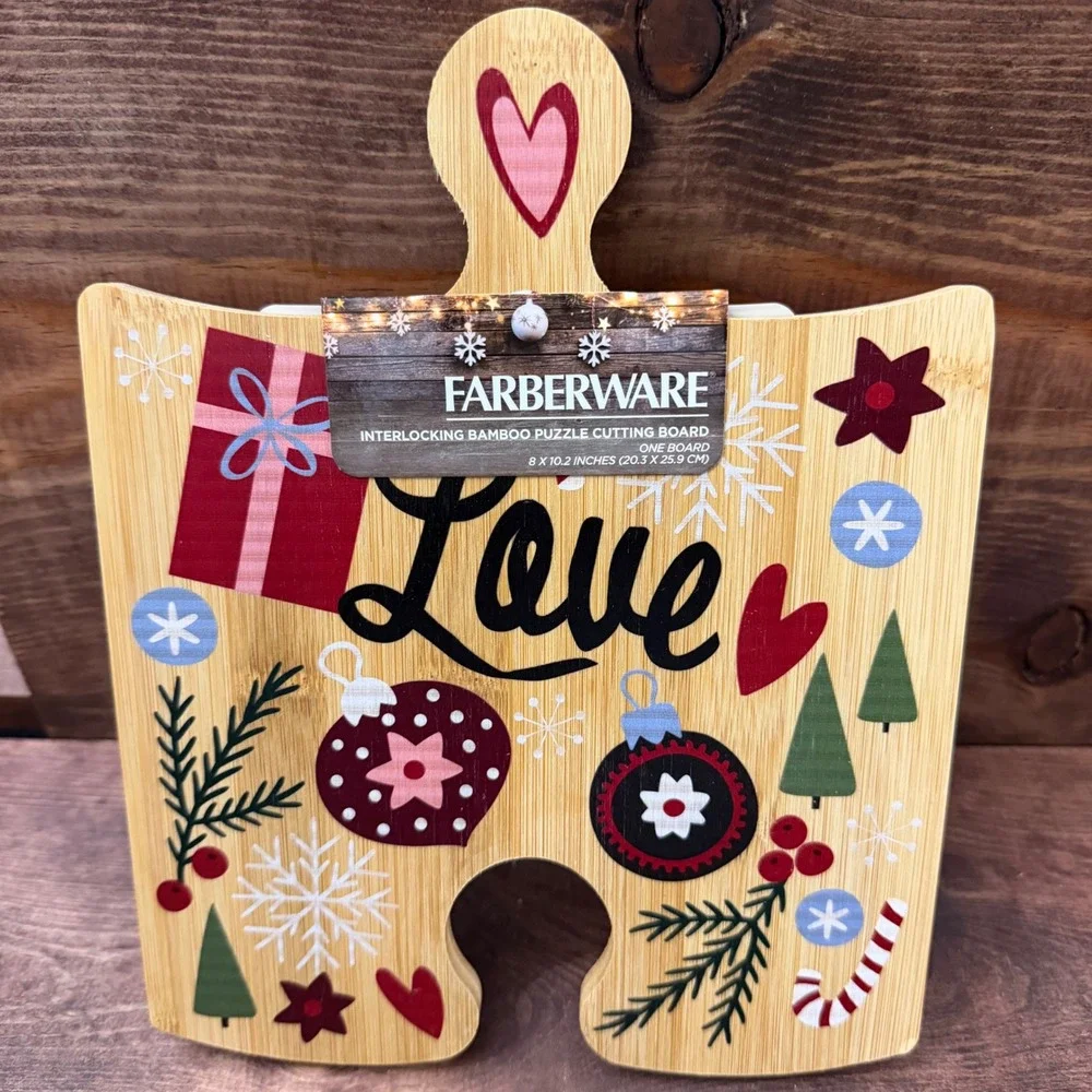 Farberware Interlocking Bamboo Puzzle Cutting Board Holiday Love 8x10.2